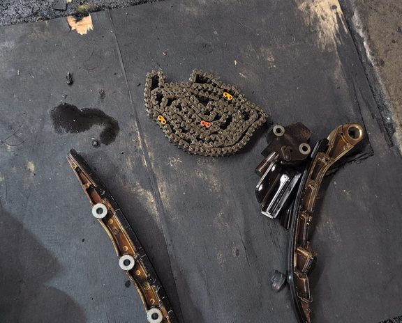 Engine Repair & Rebuild shop photo