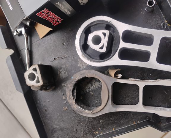 Transmission & Drivetrain shop photo