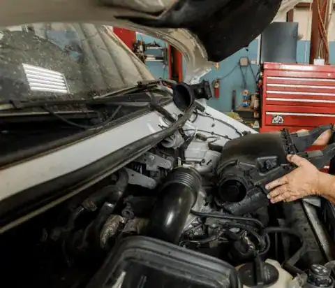 Mr. Chicago Mobile Auto Mechanic in Chicago