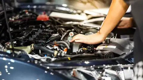 Loris & Eddie's Auto Repair in Denver