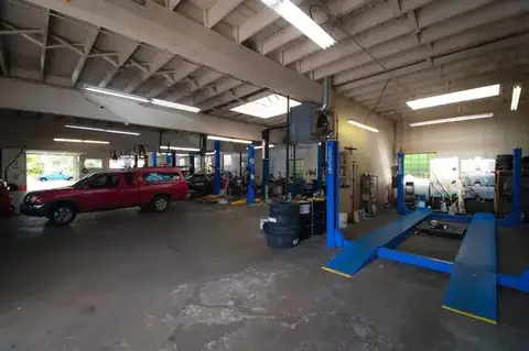 GER-BROCK AUTOMOTIVE in Portland