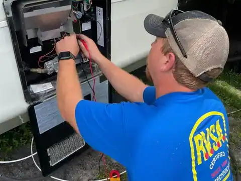 Epling RV Repair, LLC in Zanesville