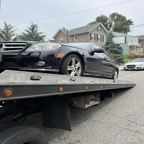 Neighborhood Roadside Assistance in their service area