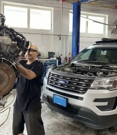 Auto repair in Hyde Park, MA