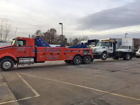 Metro West Services - 24/7 Mobile Semi Truck Repair in St. Louis