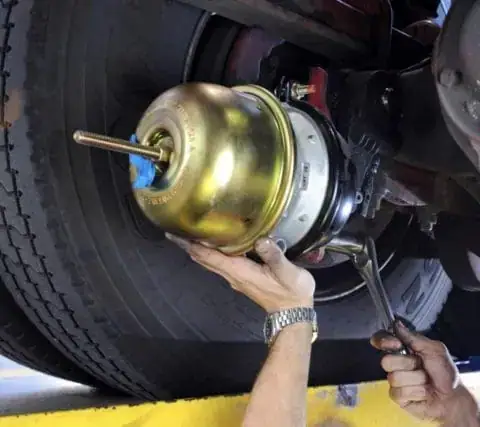 Super Manchester Mobile Truck & Trailer Repair in Manchester