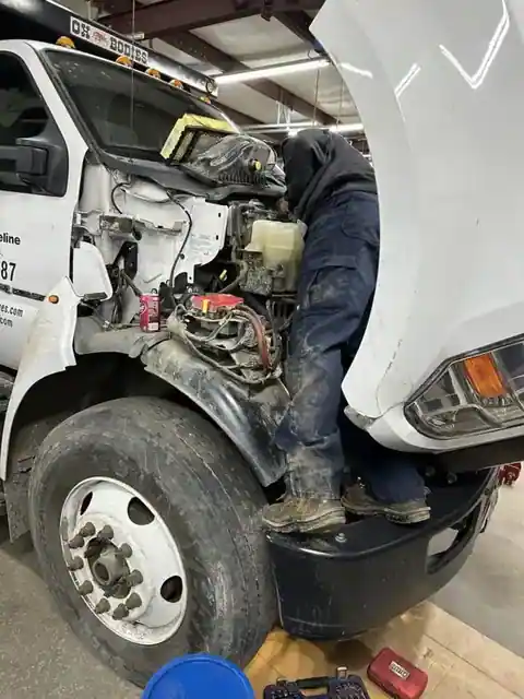 Bradford's Truck & Trailer Repair in Huntsville