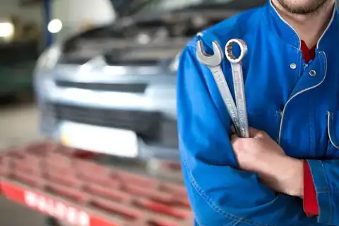 Brake Clinic Inc in Rochester