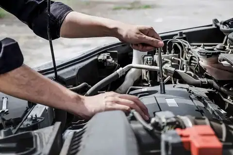 Auto repair in Holt, MI