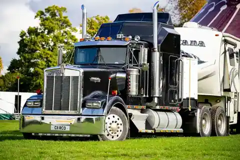Laredo Mobile Truck Repair in Laredo