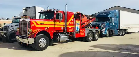 Papa's Truck & Trailer Repair LLC in Cedar Rapids