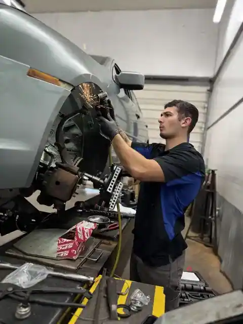 Eich Brothers Automotive in Evansville