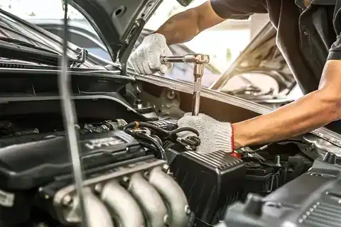 J & E Auto Repair LLC in Binghamton