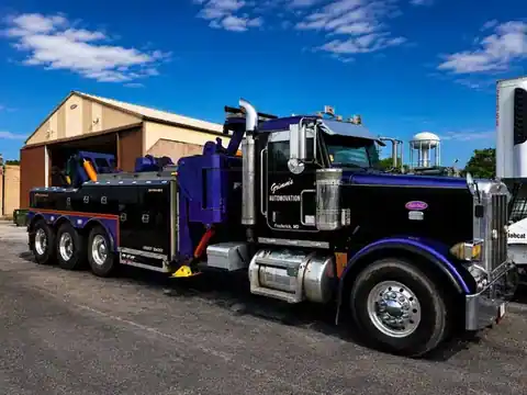 Grimm's Automovation - Heavy Duty Towing | Semi Truck Towing | Commercial Towing | Big Rig Towing in Frederick