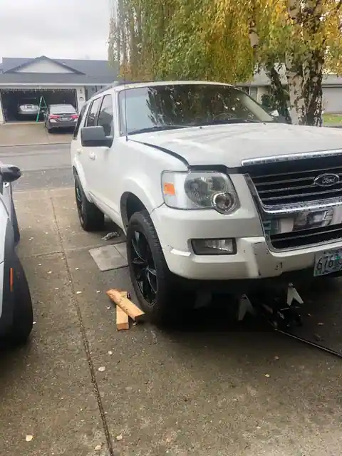 Batemans Rescue Mobile Mechanic in Bend