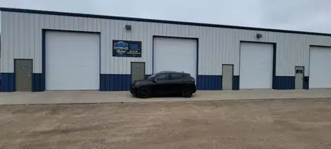 Electric Eel Garage in Aberdeen