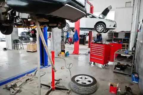 7220 Auto Repair in Laramie