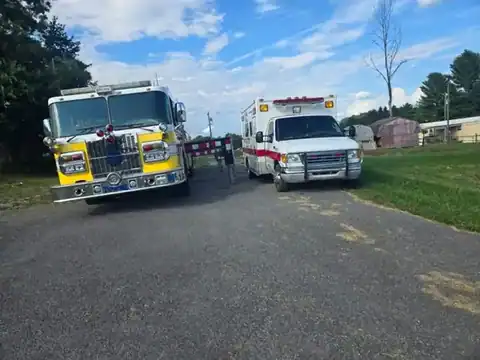 Rolling Wrenches Road Service in Meadow Bridge