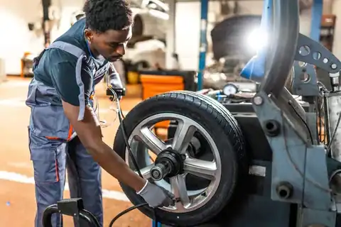 Velocity Mobile Tire Shop in Longmont