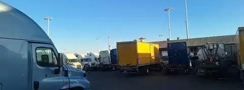 E&H Mobile Truck Repair and Towing in Oakland