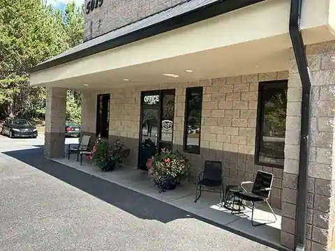 Ozzi's Automotive Inc‎ in Roswell