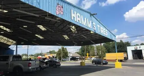 Hamm's Tires & Automotive in Lewisville
