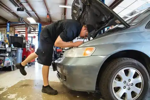 Tommy's Hi Tech Auto Repair in Denton