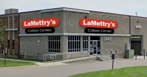 LaMettry's Collision, Inc. of Plymouth in Plymouth