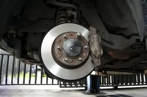 DJ's Auto Service Center in Schaumburg