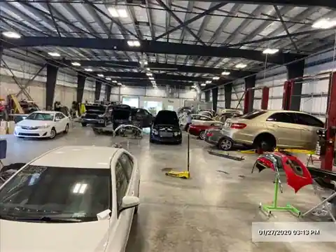 Clancy's Auto Body in Oakland Park