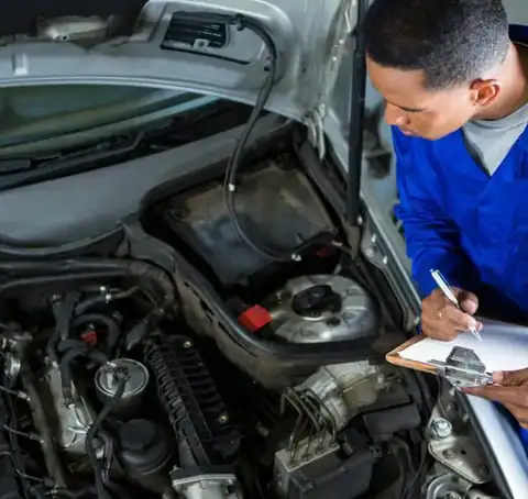 Auto repair in Hubert, NC