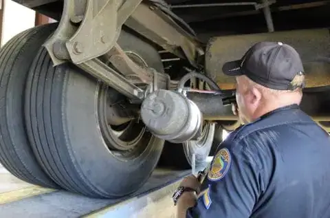 Decatur Mobile Truck Repair in Decatur