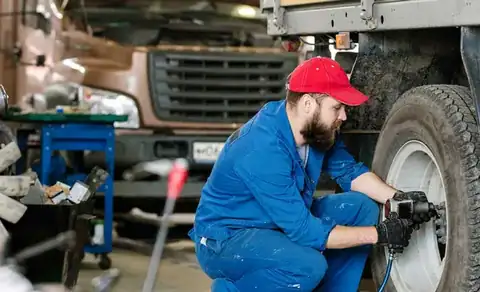 Auto repair in Waterford Township, MI