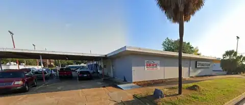 Skip's Automotive in Albany