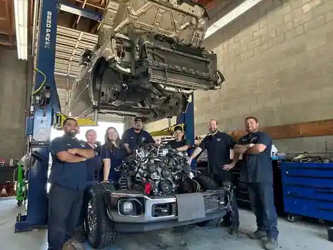 Bowman's Auto Repair in Woodland