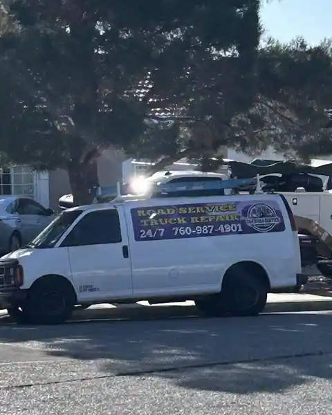 D&E Road Service / Truck Repair in Adelanto