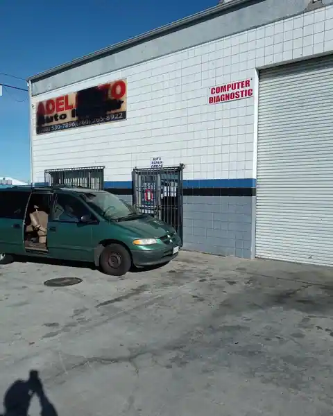 RT AUTO REPAIR in Adelanto