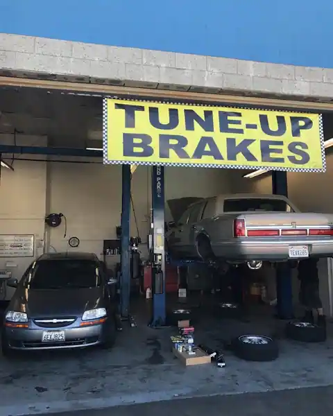 Brake and Alignment Agoura near Malibu