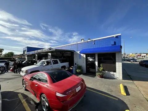 Gilbert Motor Service in Alhambra