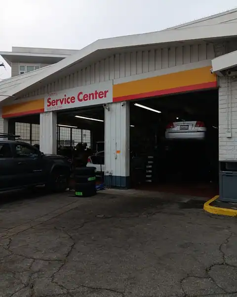 Tommy's Auto Repair in Alhambra