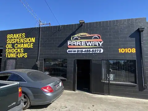 Fareway Transmissions in Arleta