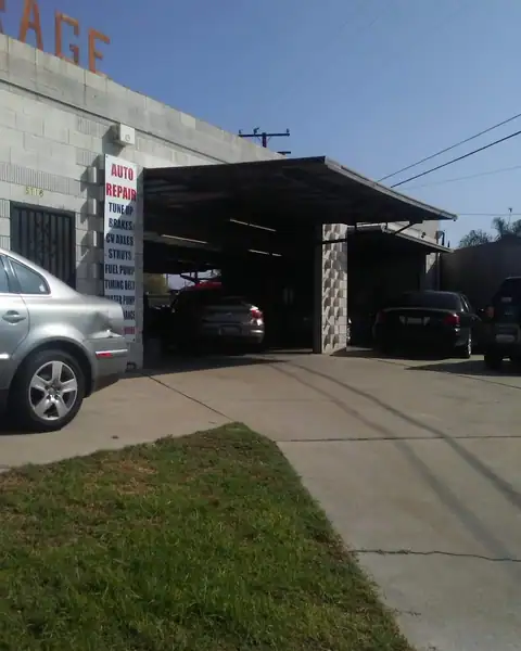 FLORES AUTO CENTER AUDI AND VW REPAIR -INSIDE LUX AUTO BODY in Azusa