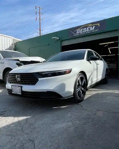 GESEM AUTO BODY AND PAINT in Azusa