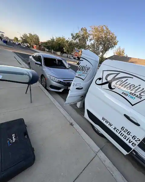 Xclusive Mobile Auto Glass Replacement And Repair in Azusa