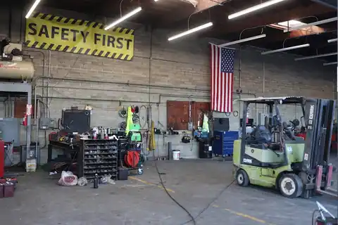 Brothers truck and trailer repair near Irwindale