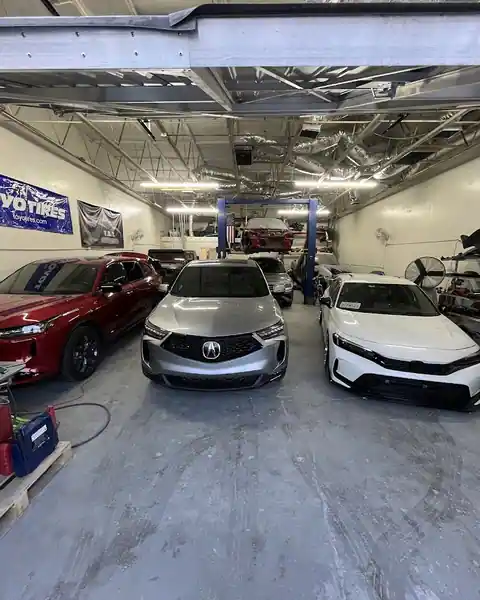 VHR Automotive in Baldwin Park