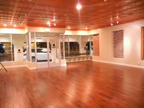 Pass Auto Glass in Banning