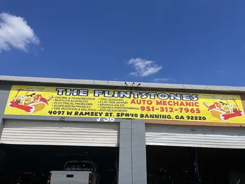 THE FLINTSTONES AUTO MECHANIC in Banning