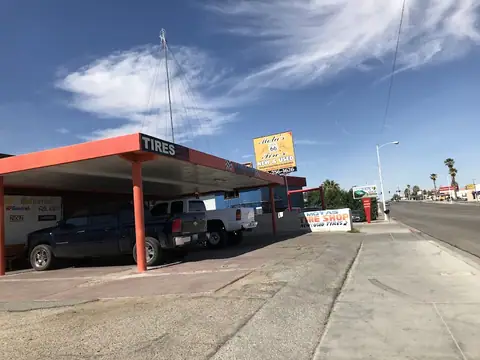 Mota's Route 66 Tires in Barstow
