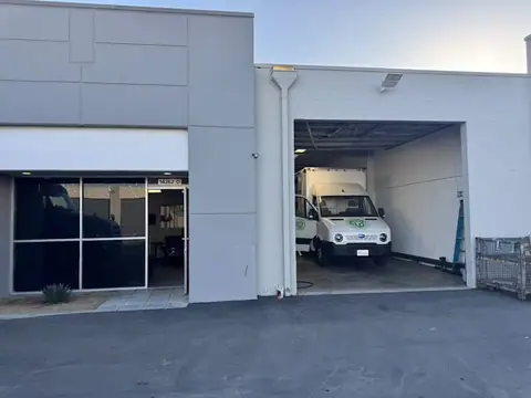 Auto repair in Bassett, CA
